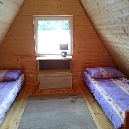 I Zacisze Lodge *