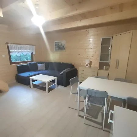 I Zacisze Lodge