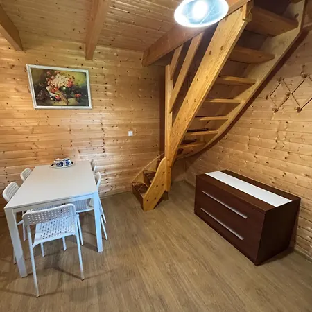 I Zacisze Lodge Jarosławiec