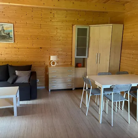 I Zacisze Lodge *