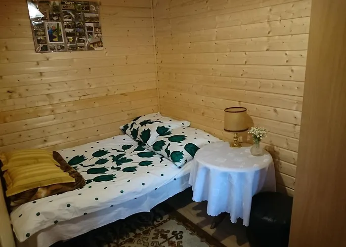 I Zacisze Jaktstuga *