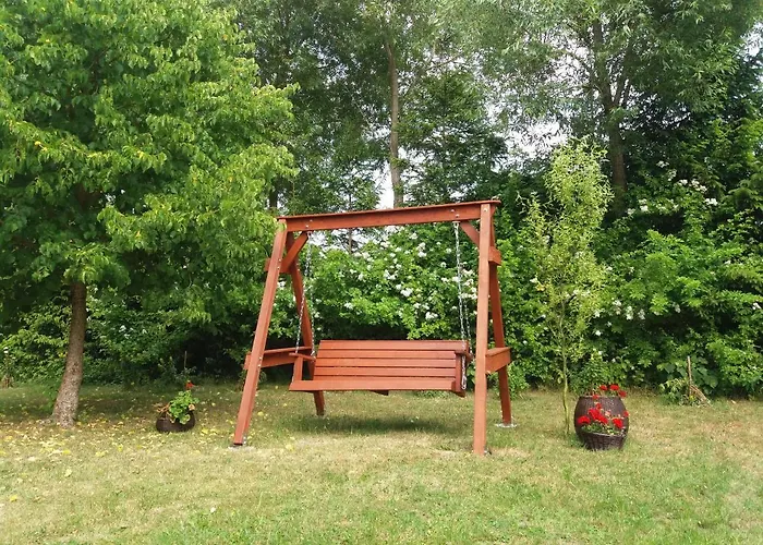 I Zacisze Jarosławiec